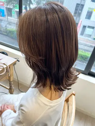 ミディアム 勝野 優佳のヘアスタイル