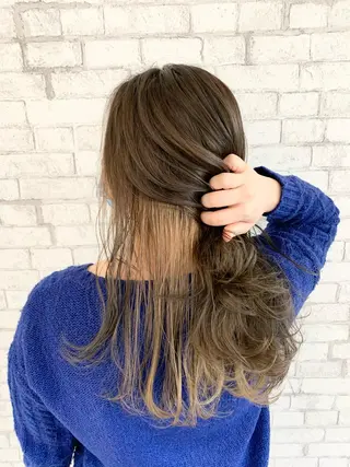 セミロング カラー 特殊カラー/ブリーチ 道満ゆいなのヘアスタイル