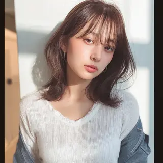 セミロング ブリーチなし透明感 カラー✨横山 佳希のヘアスタイル