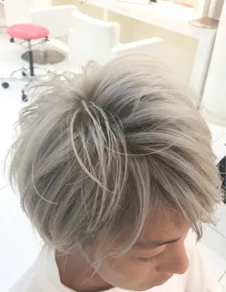 カラー 内藤 達也のヘアスタイル