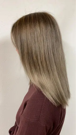 セミロング カラー hair stage truth所属・森 健人のヘアスタイル