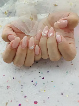 ネイル 🦋ネイルサロン ブラン🌈ゆりのネイルデザイン