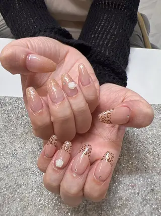 ネイル Guarendo錦糸町店所属・ガレンドウ 白澤 愛子のネイルデザイン