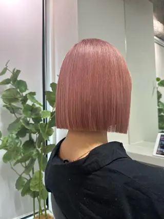 ショート カラー ハイトーン&髪質改善 &韓国エクステ🤎のヘアスタイル