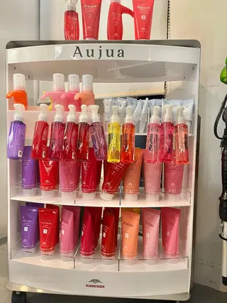 Lizzy（リジー）所属・大塚 友絵のヘアスタイル