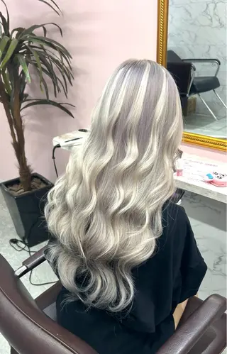 ロング PREss Yuiのヘアスタイル