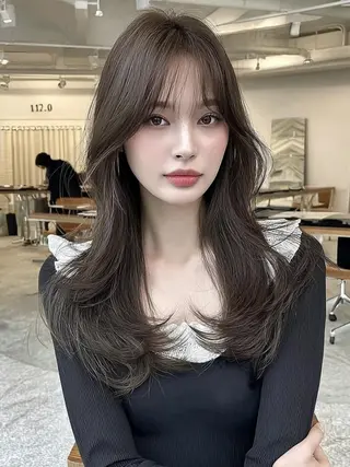 セミロング 🎀透明感カラー/ yuka🎀のヘアスタイル