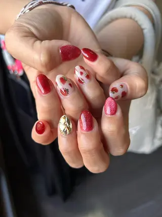 ネイル ✴︎ Delightのネイルデザイン