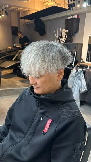 パーマ メンズ 律喜/パーマ /メンズ/フェードのヘアスタイル