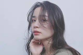 セミロング パーマ ヘアアレンジ マツエク・マツパ ネイル キッズ カラー premier modelsのヘアスタイル