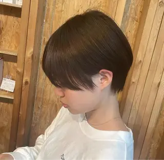 ショート 透けるミルクティー ☕赤味ゼロ★はる吉のヘアスタイル