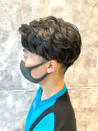 ショート パーマ メンズ 【𝐀𝐬𝐡大森】 石崎竜祐のヘアスタイル