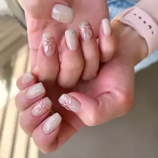 ネイル 《カメレオン》 西田美輝のヘアスタイル