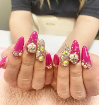 ネイル ＧＬAD グラットのネイルデザイン