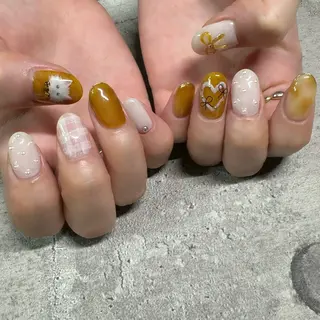 ネイル 東 千夏のネイルデザイン