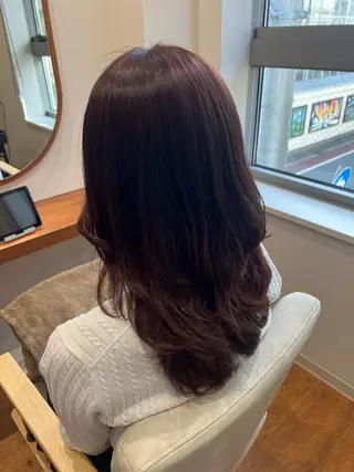 セミロング 透明感のあるモテ艶髪 🫧AYAKAのヘアスタイル