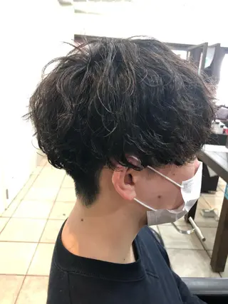 パーマ メンズ カ レラのヘアスタイル