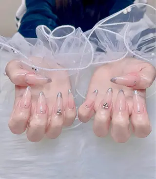ネイル HIN NAILのネイルデザイン
