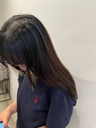 セミロング レイヤーカット 🌱 はるかのヘアスタイル