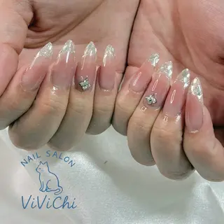 ネイル ViViChi 梨帆のネイルデザイン