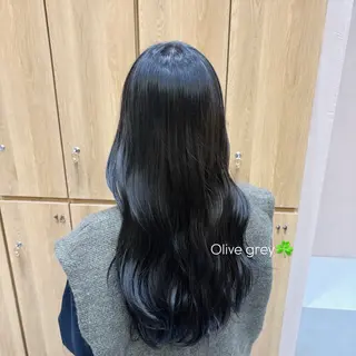 ロング カラー ヘアアレンジ 🐰あみ【艶カラー/ 縮毛矯正】🫧のヘアスタイル