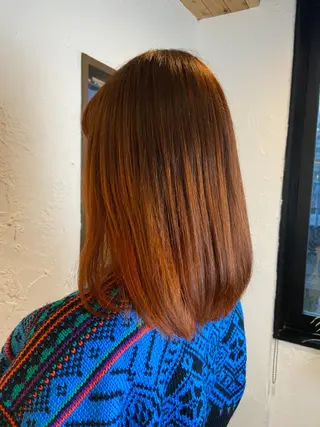 セミロング カラー 宮本 玲那のヘアスタイル