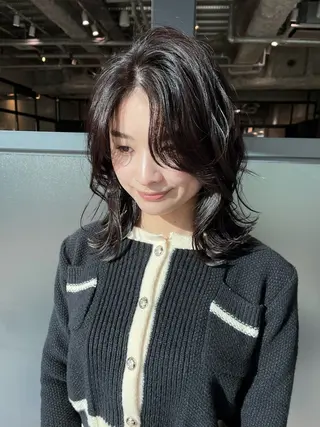 ミディアム カラー 艶髪✨×顔周りカット 🧚ナツホのヘアスタイル