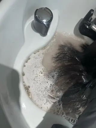 ロング カラー 花見 亜沙美のヘアスタイル