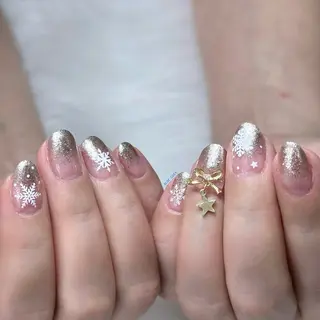 ネイル BLUE CORAのネイルデザイン