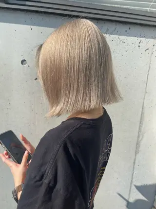 カラー 藤元 美咲のヘアスタイル
