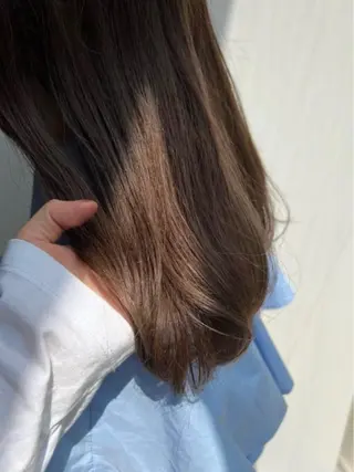 カラー Hana / knackのヘアスタイル
