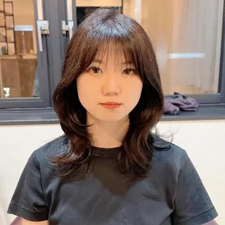 セミロング 🌹ハッシュカット、 レイヤー韓国ヘア🌹のヘアスタイル