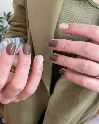 ネイル kiii.__ ✴︎*のネイルデザイン