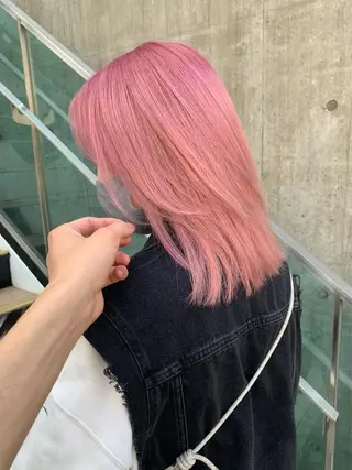セミロング 牧内 拓のヘアスタイル