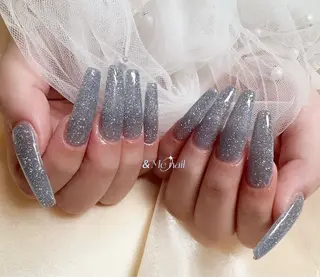 ネイル &ME ネイルサロンのネイルデザイン