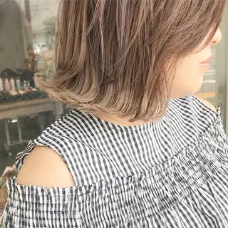 ミディアム カラー ヘアアレンジ Mariana/ 鶴原-ハイライトのヘアスタイル