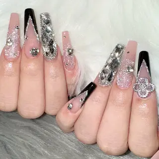 ネイル Feel ‪‪☺︎‬Yuriaのネイルデザイン