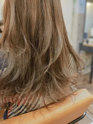 ロング mio .mu-se 藤ヶ丘のヘアスタイル