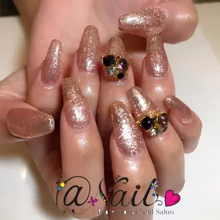 ネイル 小尾 栞のネイルデザイン