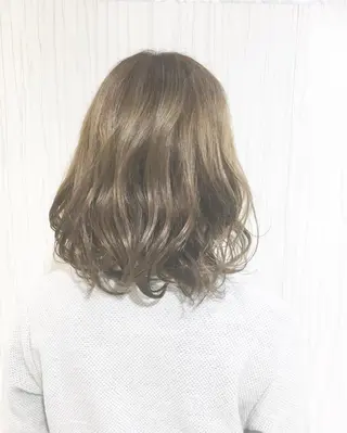ショート ミディアム セミロング カラー パーマ ヘアアレンジ ✨艶髪✨透明感✨ 山内大樹のヘアスタイル