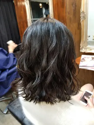 ミディアム カラー bathair  所属・bathair 持田侑祐のヘアスタイル