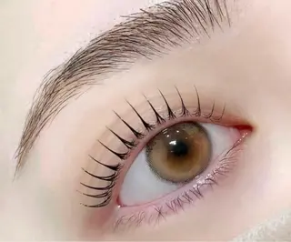 マツエク・マツパ ranranビューティーサロン所属・MK アヤカのマツエク・マツパデザイン