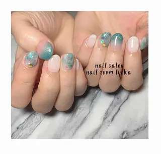 ネイル ﾈｲﾙﾙｰﾑﾘｯｶ 𝐦𝐚𝐲𝐮のネイルデザイン