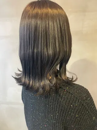セミロング 新妻 宥人のヘアスタイル