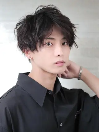 メンズ Soleria 田中慎一のヘアスタイル