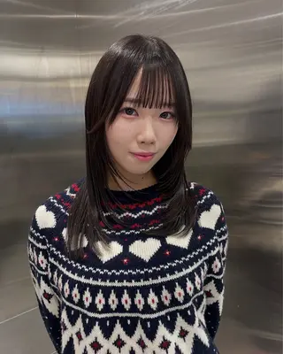 セミロング ARISA︎ メンズハイトーンのヘアスタイル