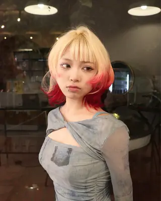 ミディアム カラー ヘアアレンジ ✰︎ MiｰMi ✰︎のヘアスタイル