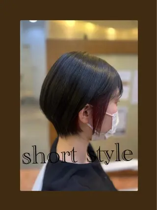 ショート カラー 🥀赤み消し 透明感🥀ユイキのヘアスタイル