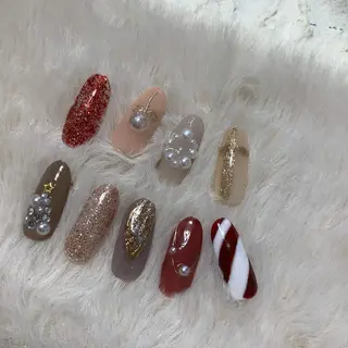 ネイル マキノ ユイのネイルデザイン