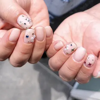 ネイル rokunana 佐野のネイルデザイン